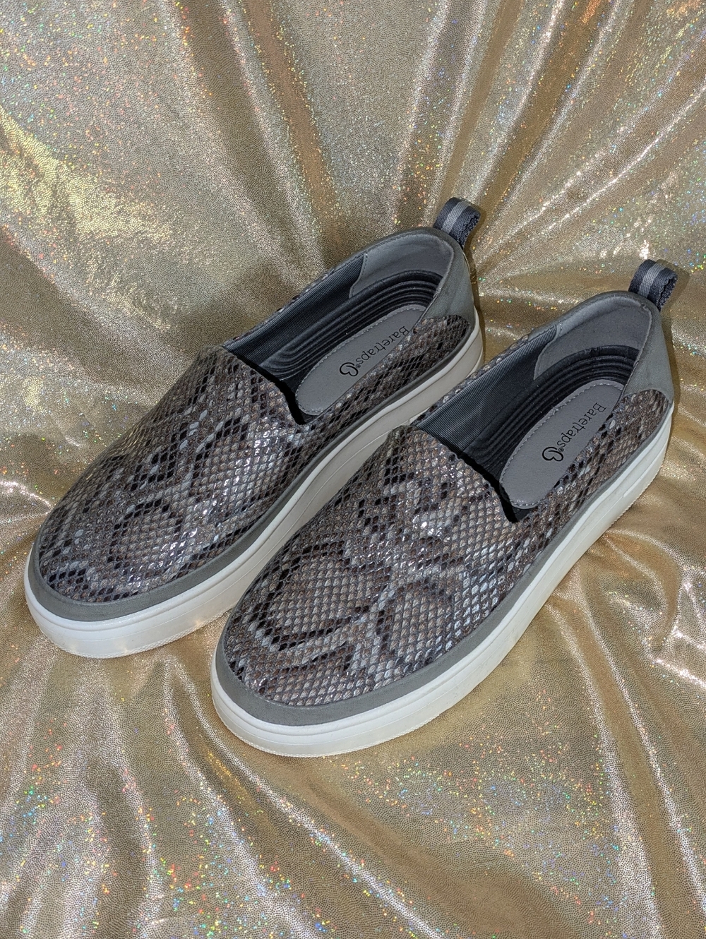 Baretraps Nevin Slip-on Sneakers NWT